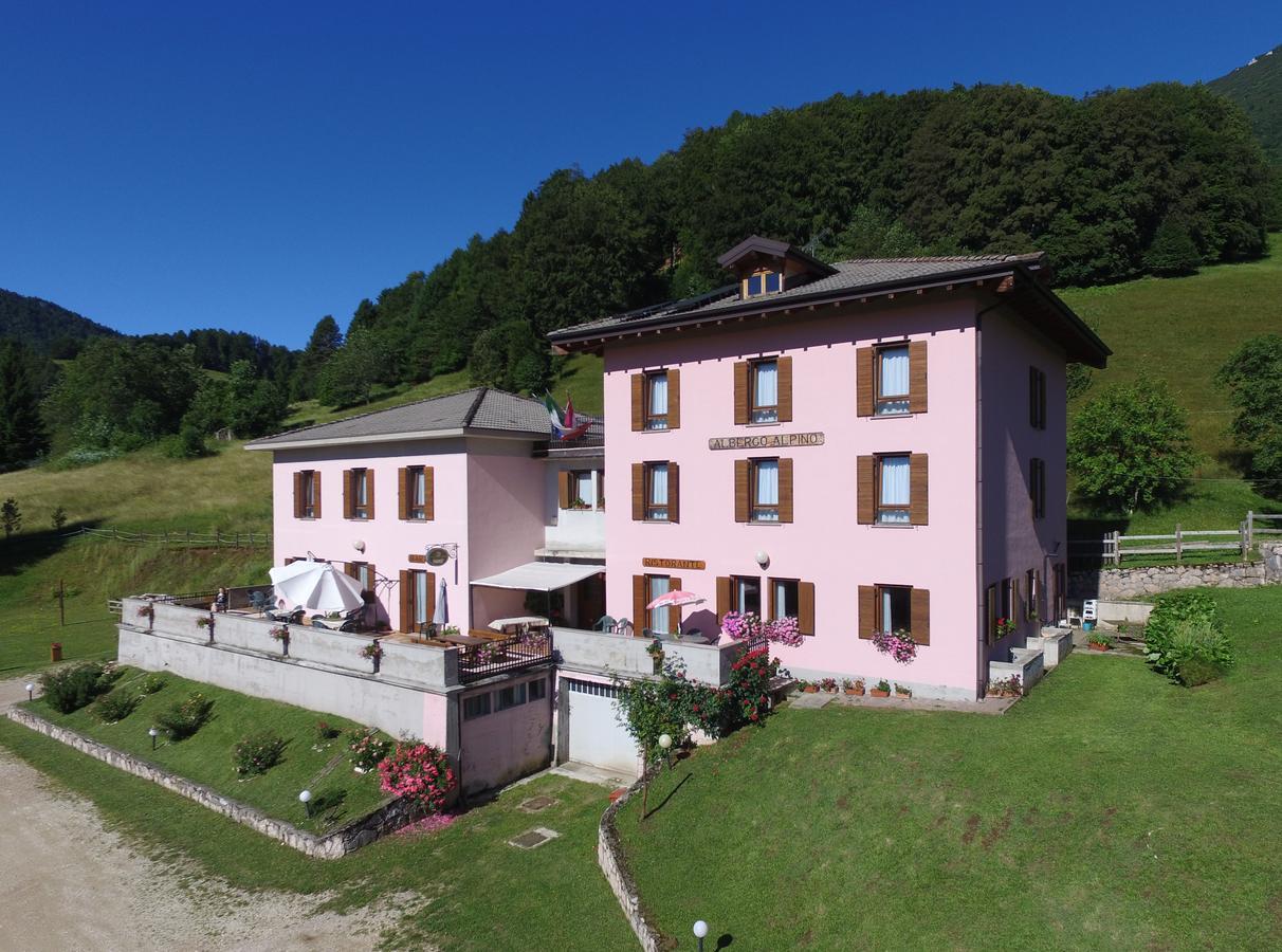 Albergo Alpino Da Tullio Avio Dış mekan fotoğraf